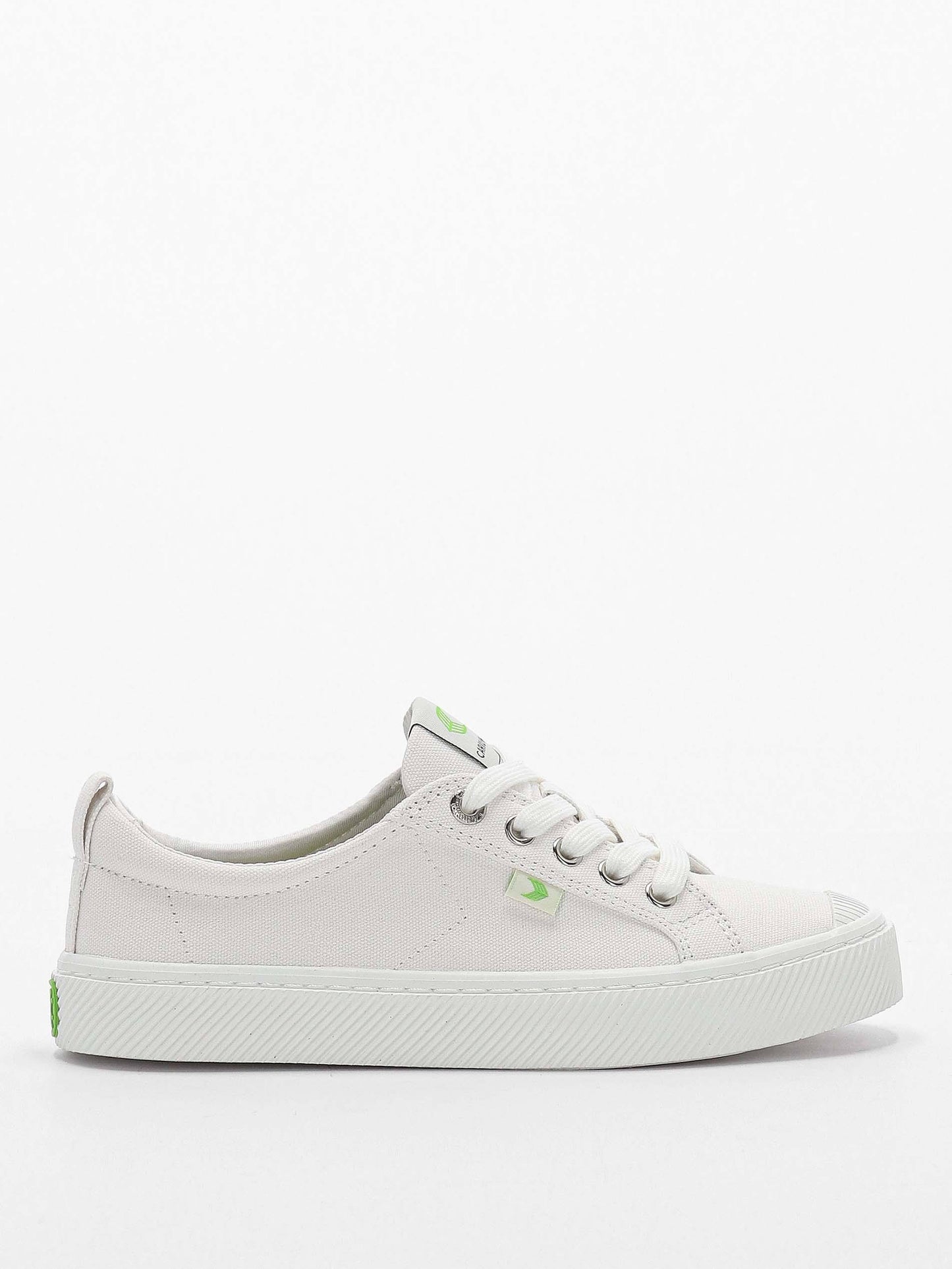 Oca Low Shoes (Off White Canvas)